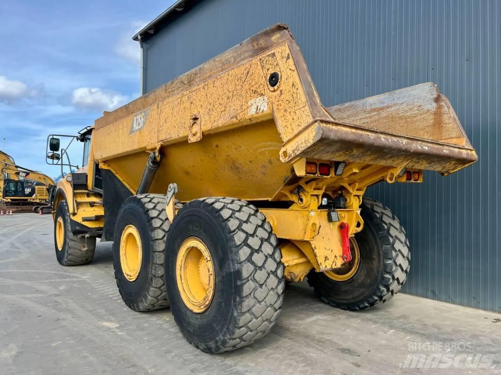 Volvo A25F Artikulētie pašizgāzēji