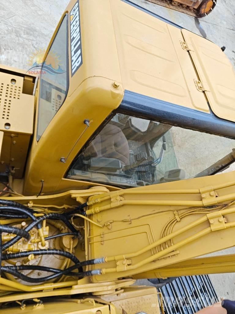 CAT 320 C L Kāpurķēžu ekskavatori
