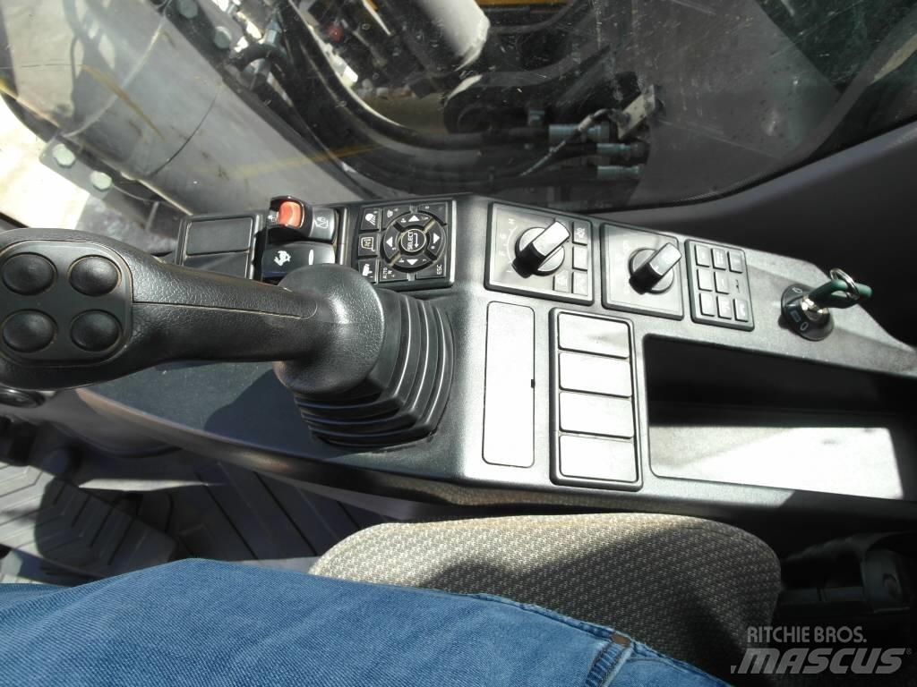 Volvo EC 220 EL Kāpurķēžu ekskavatori