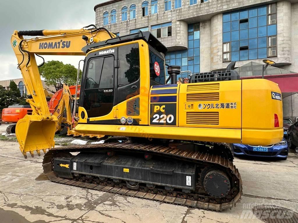 Komatsu PC 220 Kāpurķēžu ekskavatori