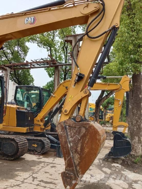 CAT 310 Kāpurķēžu ekskavatori