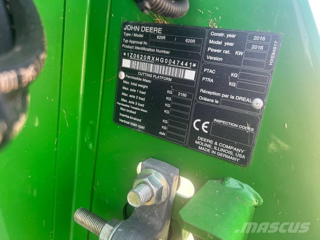John Deere T 550 Ražas novākšanas kombaini