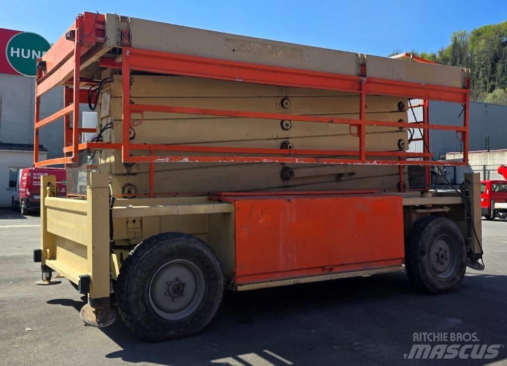 JLG 245-25 Šķerveida pacēlāji