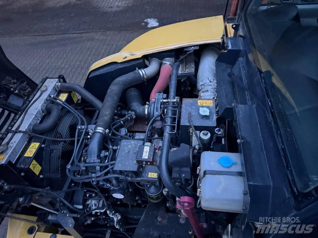 Komatsu HM 300-3 Artikulētie pašizgāzēji