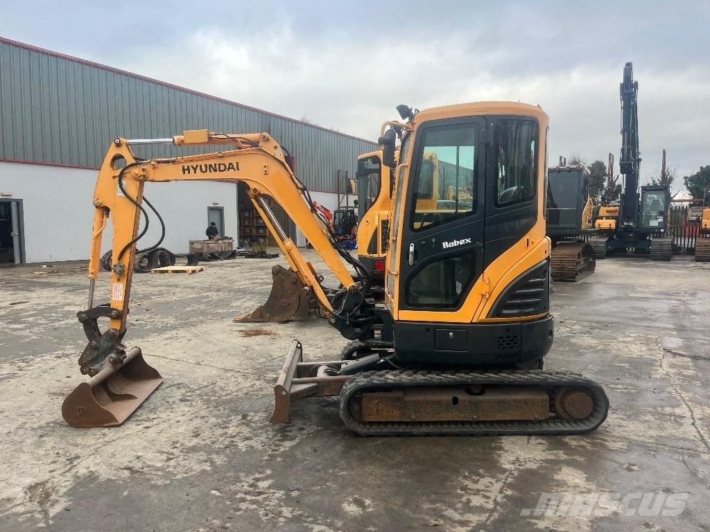 Hyundai R27Z-9 Mini ekskavatori < 7 t