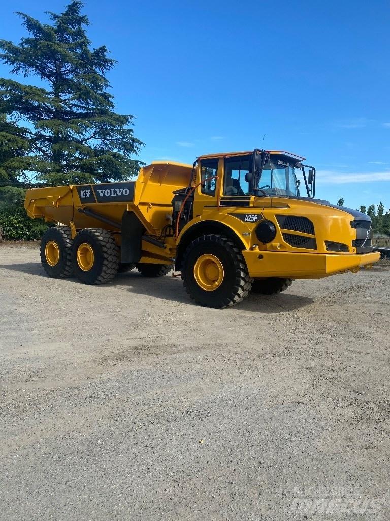 Volvo A 25 F Artikulētie pašizgāzēji