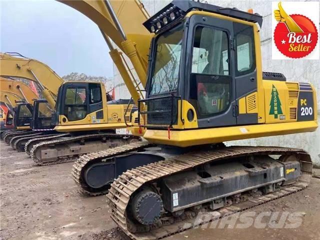 Komatsu PC 200 Kāpurķēžu ekskavatori