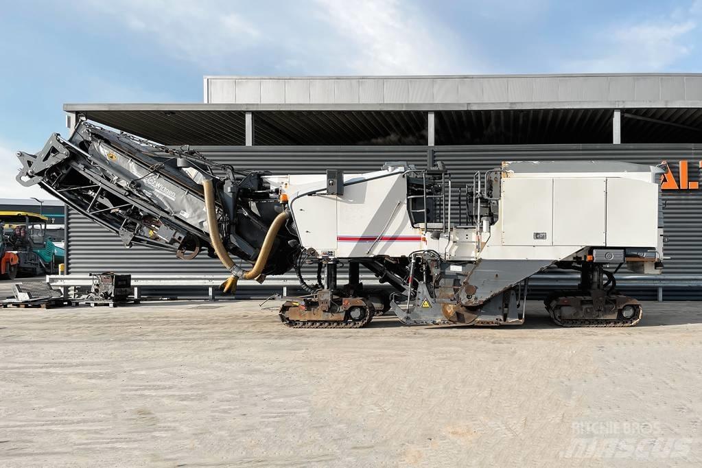 Wirtgen W210 Asfalta dzesēšanas iekārtas