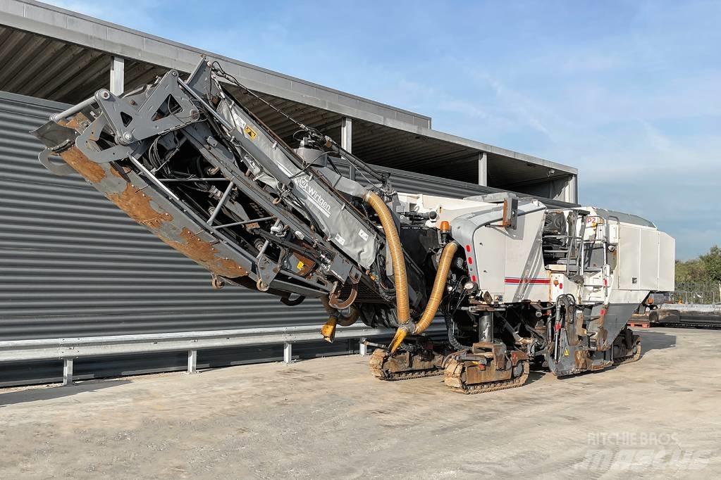 Wirtgen W210 Asfalta dzesēšanas iekārtas