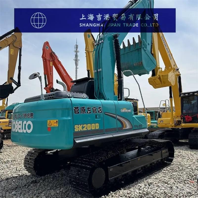 Kobelco SK 200 Kāpurķēžu ekskavatori