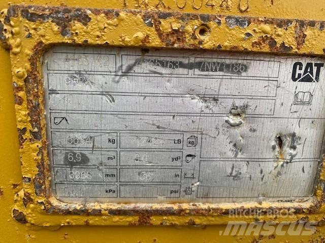 CAT 988 K Iekrāvēji uz riteņiem