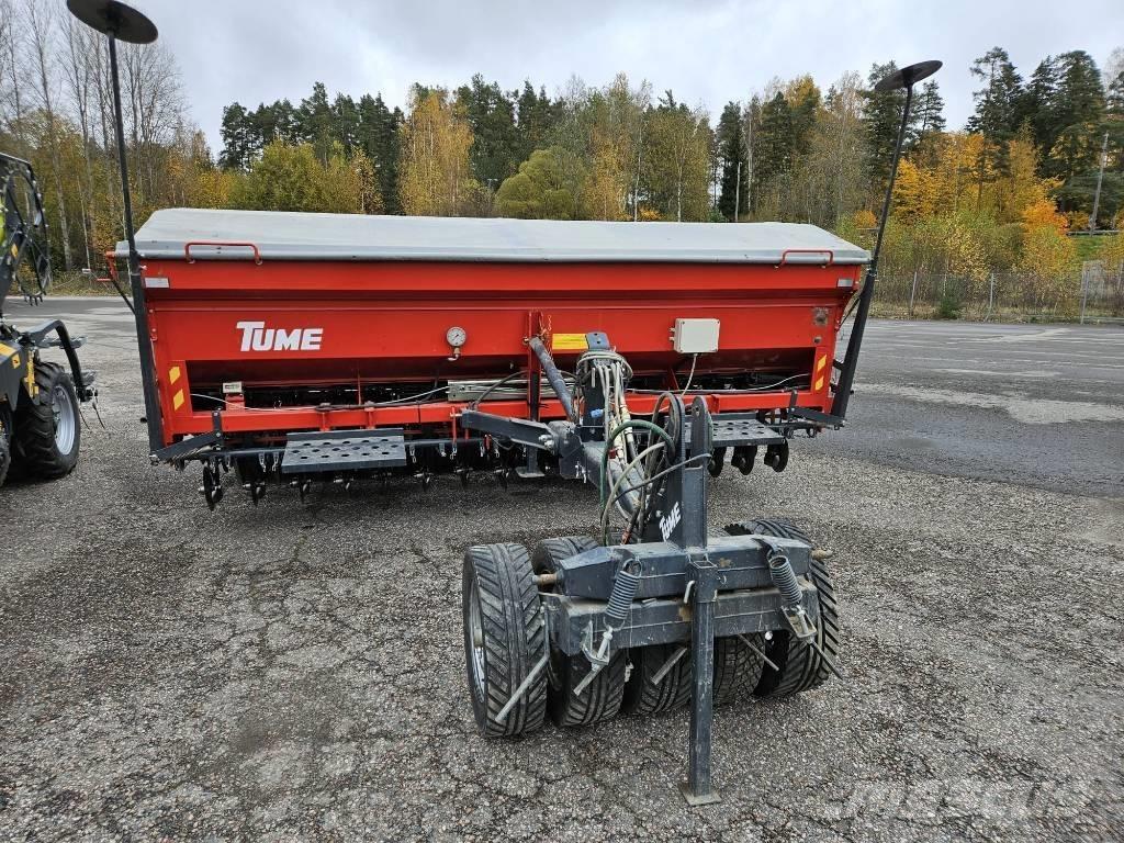 Tume JC 4000 Kombinētās sējmašīnas