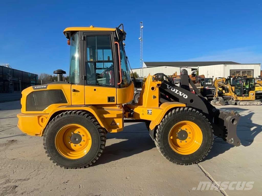 Volvo L35HT Iekrāvēji uz riteņiem