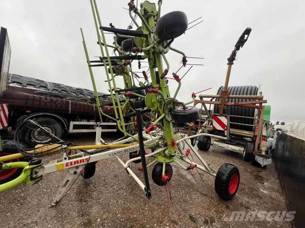 CLAAS Volto 1100 T Grābekļi un siena ārdītāji