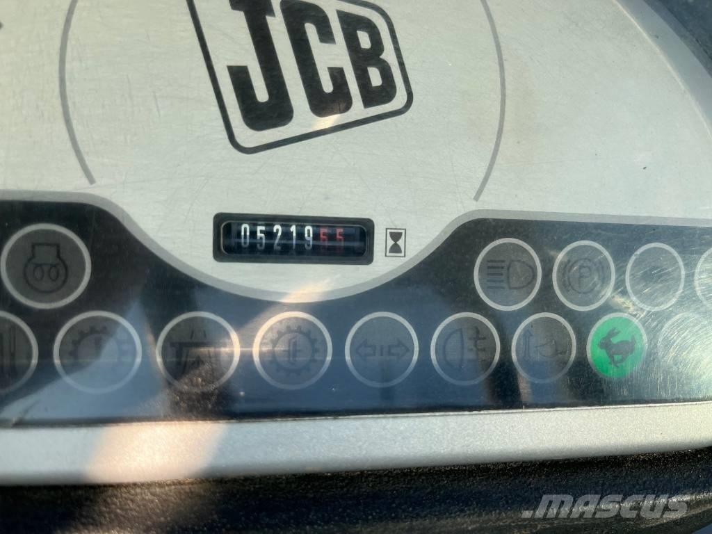 JCB 406 Lauksaimniecības pacēlāji