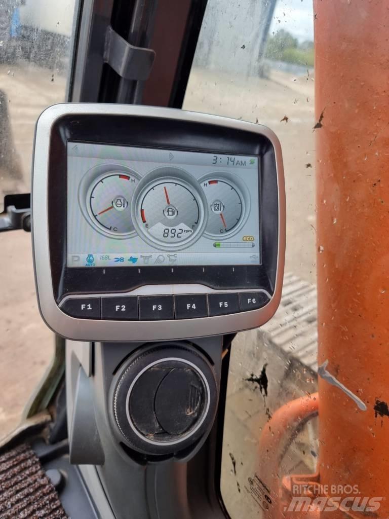 Doosan DX 225 LC-3 Kāpurķēžu ekskavatori