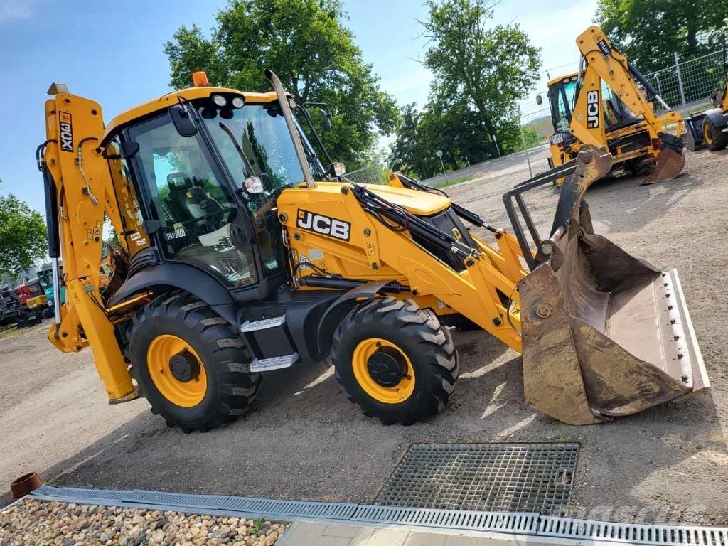 JCB 3 CX Ekskavatori-iekrāvēji