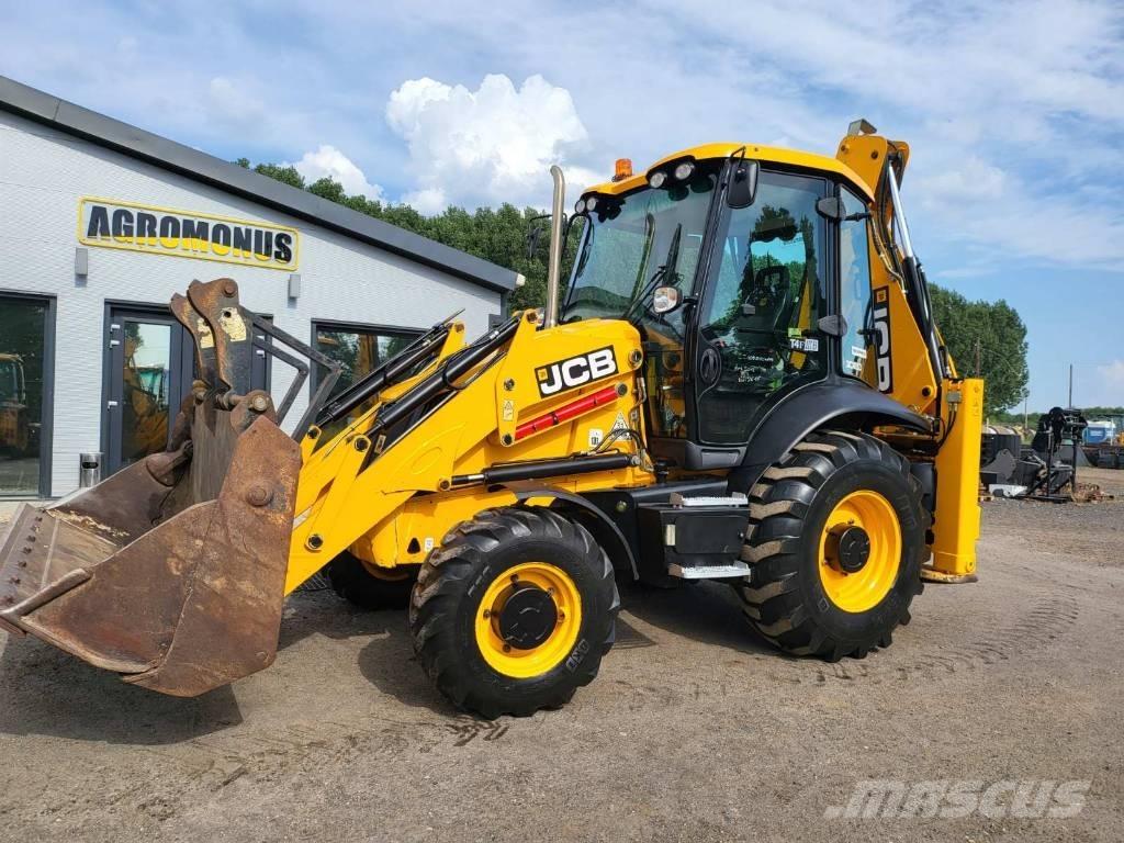 JCB 3 CX Ekskavatori-iekrāvēji