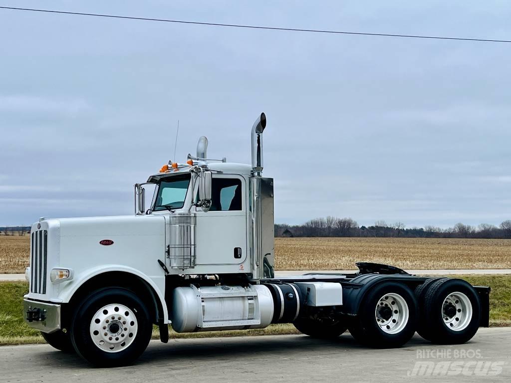 Peterbilt 389 Vilcēji