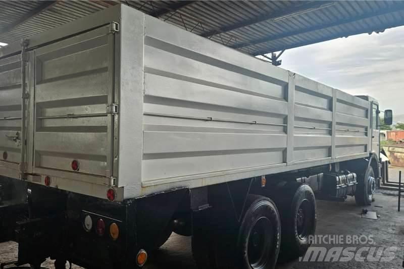 MAN 30-240 Citi