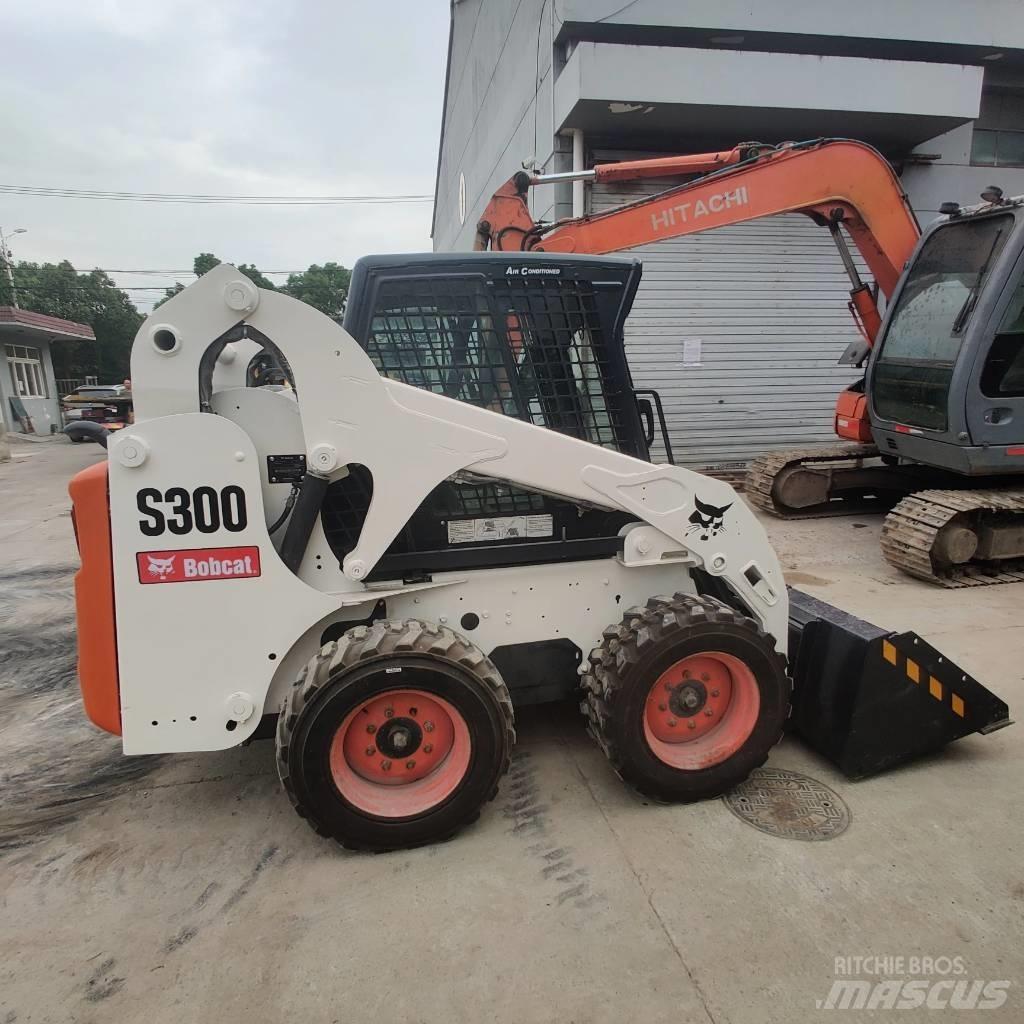 Bobcat S300 Lietoti riteņu kompaktiekrāvēji