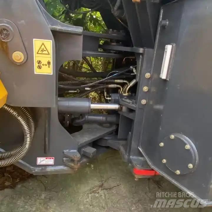 LiuGong 856H Iekrāvēji uz riteņiem