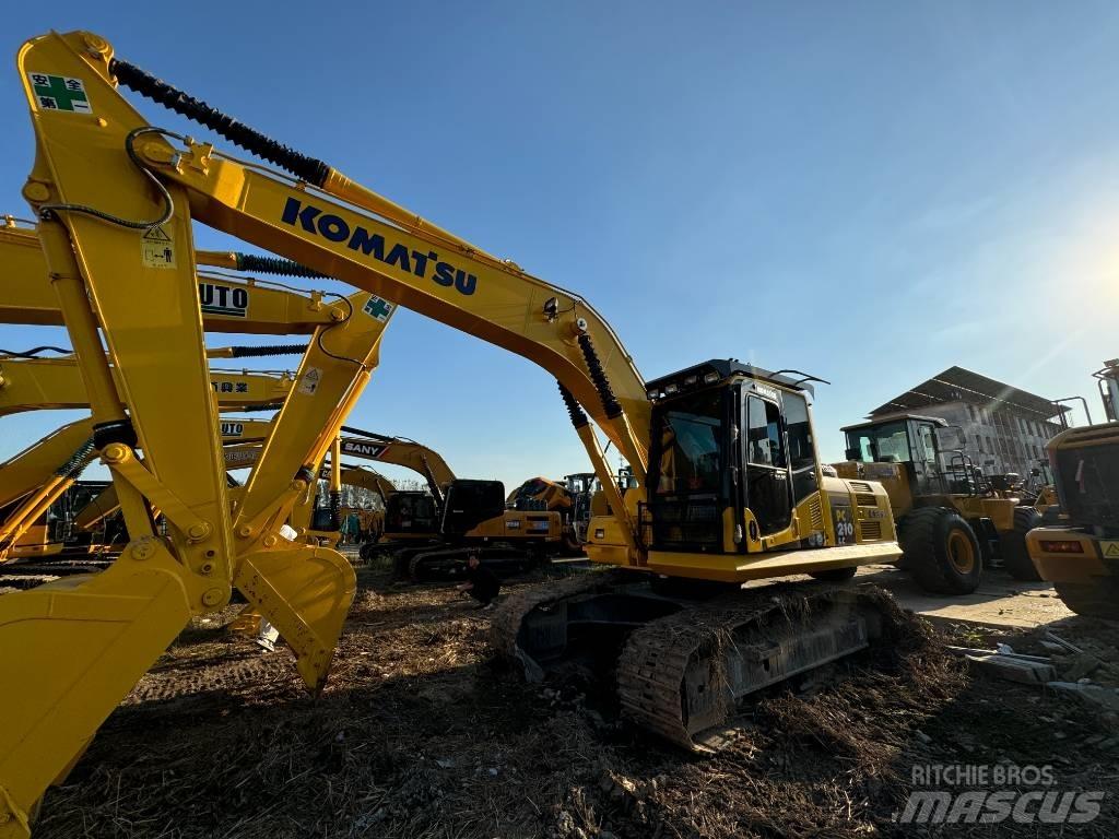 Komatsu PC 210 Kāpurķēžu ekskavatori