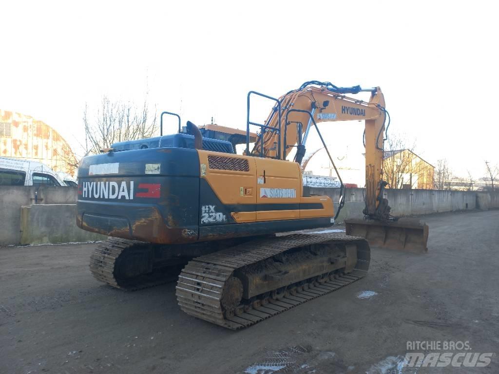 Hyundai HX 220 L Kāpurķēžu ekskavatori