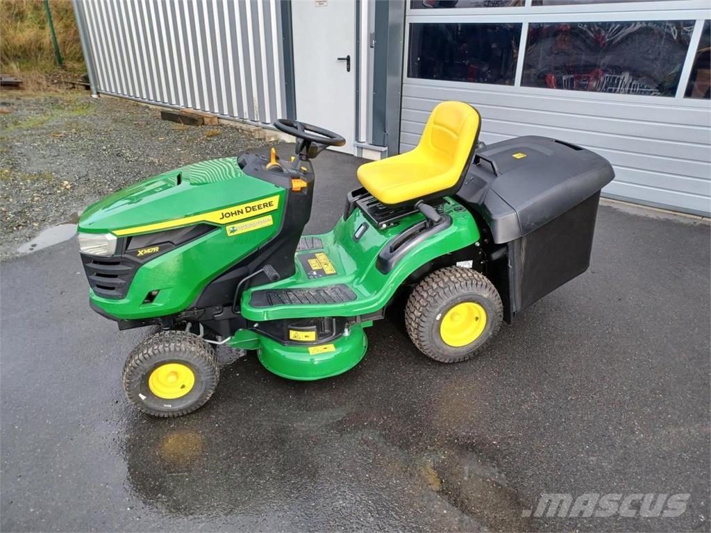 John Deere X147R Mauriņa pļaujmašīnas
