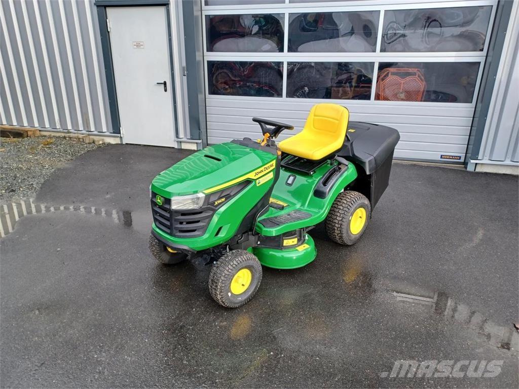 John Deere X147R Mauriņa pļaujmašīnas