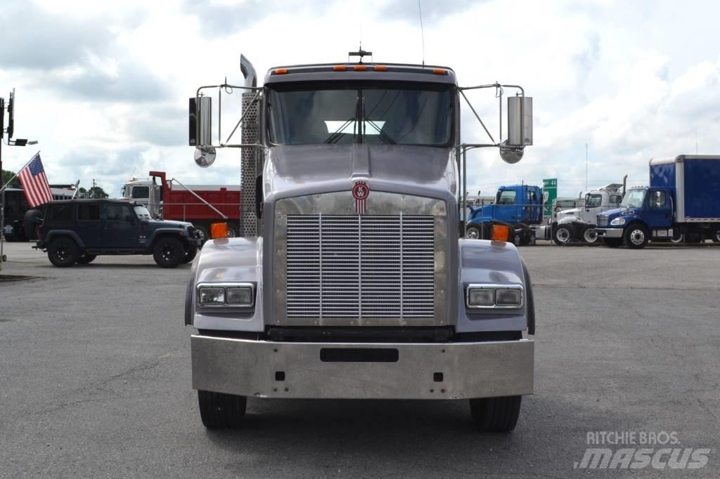 Kenworth T 800 Vilcēji