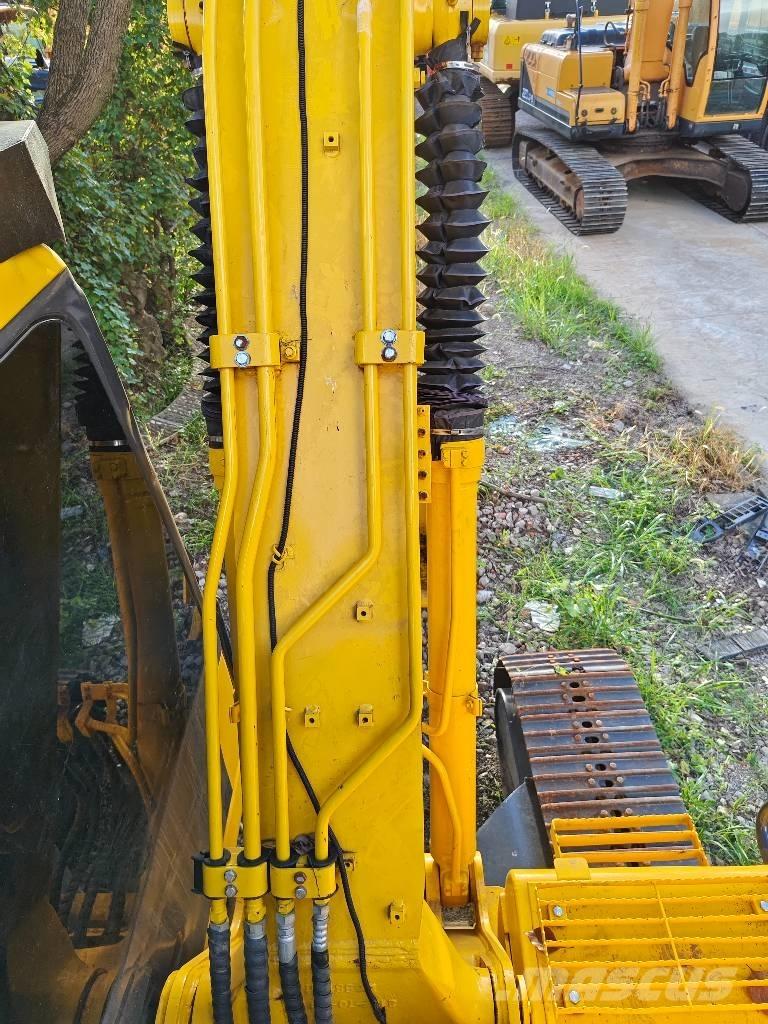 Komatsu PC 130-7 Kāpurķēžu ekskavatori