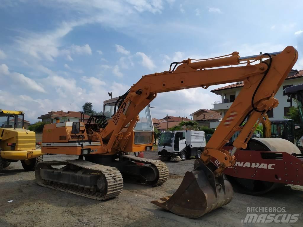 Liebherr 902 Kāpurķēžu ekskavatori