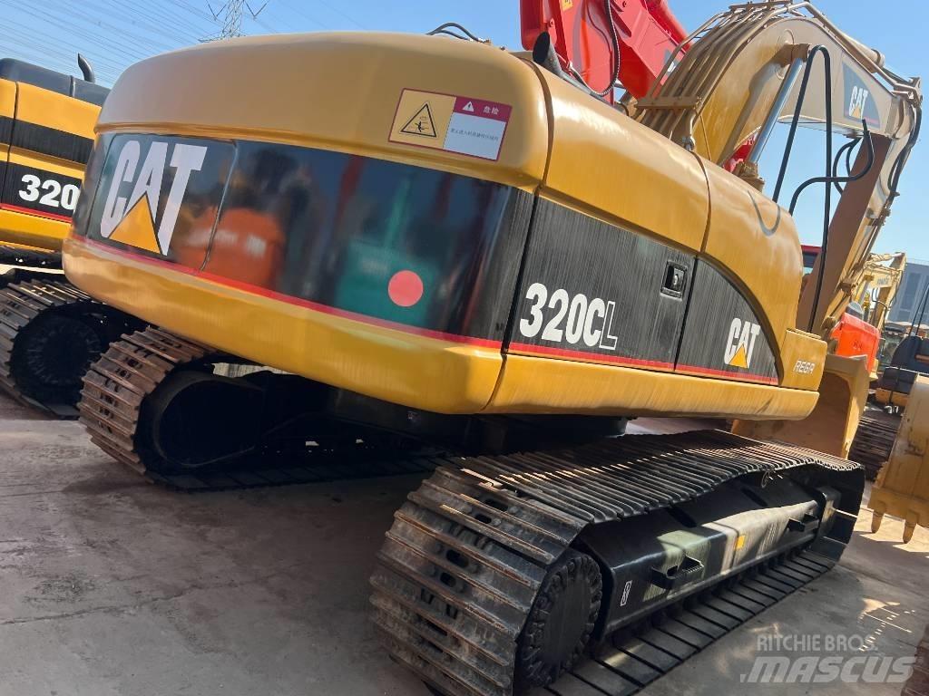 CAT 320 CL Kāpurķēžu ekskavatori