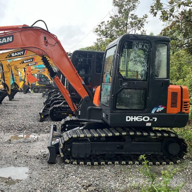 Doosan DH 60 Mini ekskavatori < 7 t
