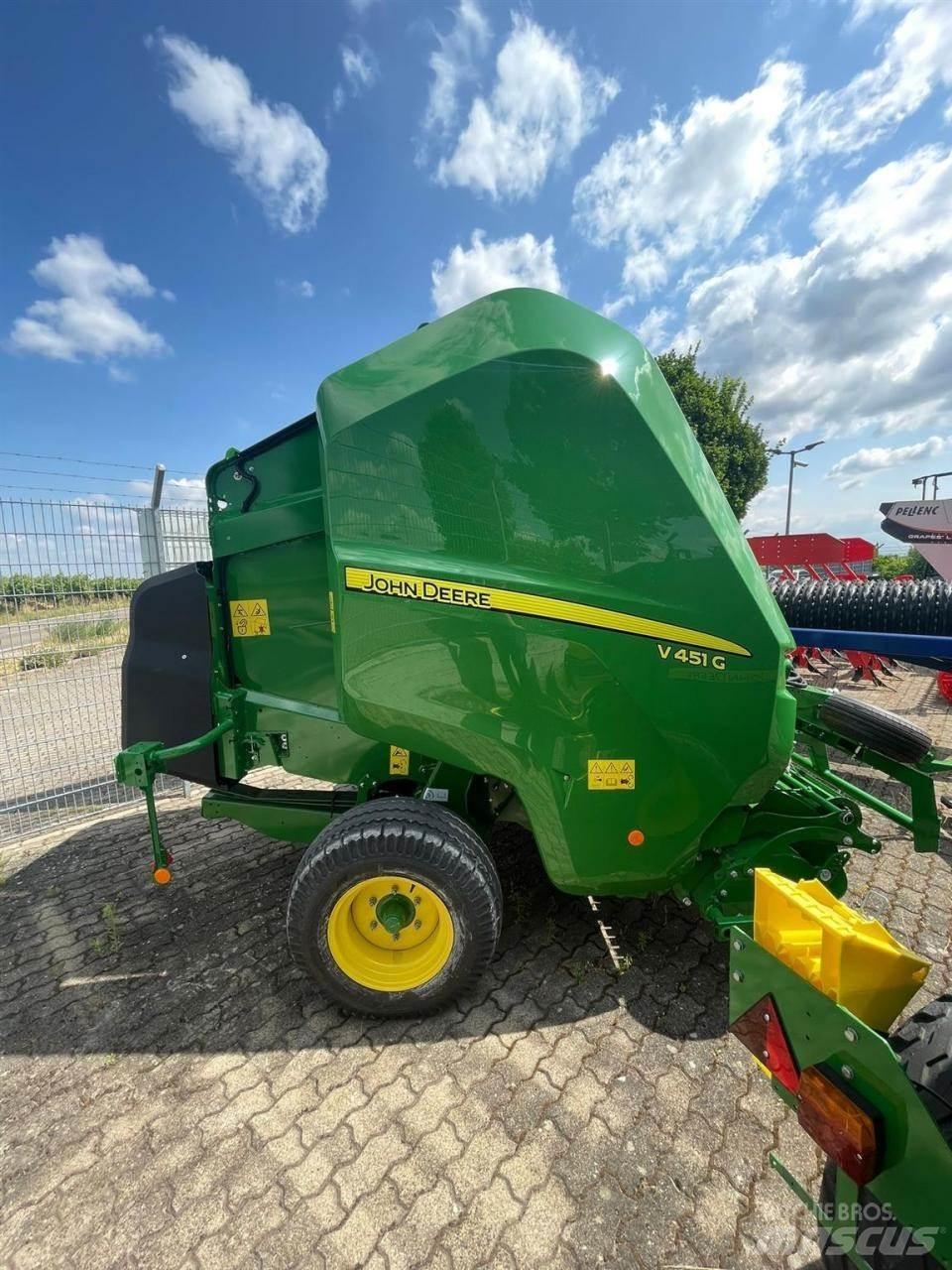 John Deere V451G Rituļu preses