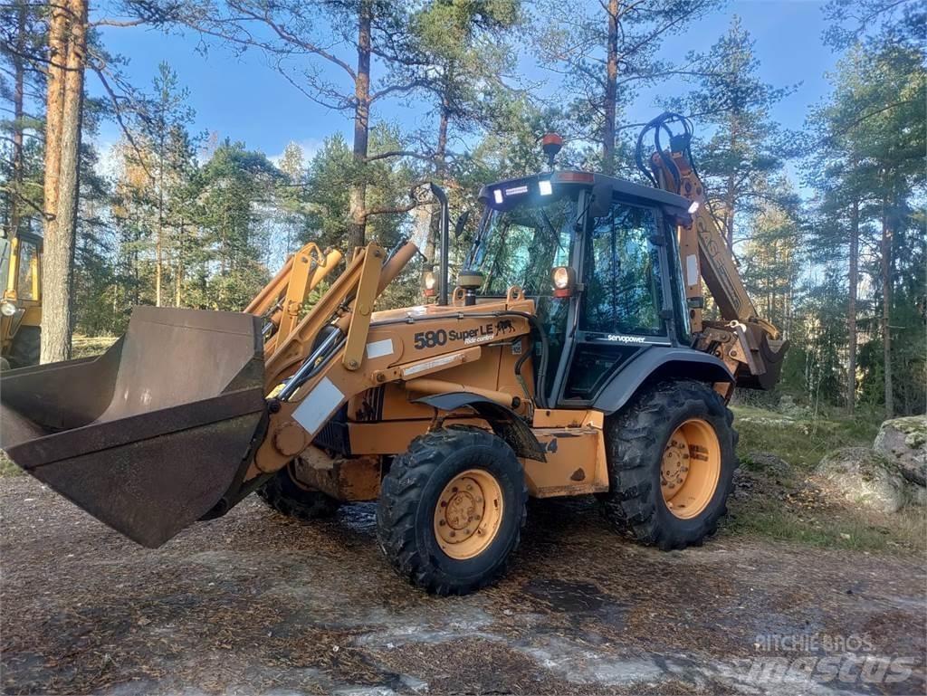 CASE 580 Super LE Ekskavatori-iekrāvēji