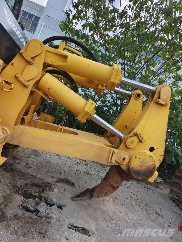 Shantui SD 32 Kāpurķēžu buldozeri