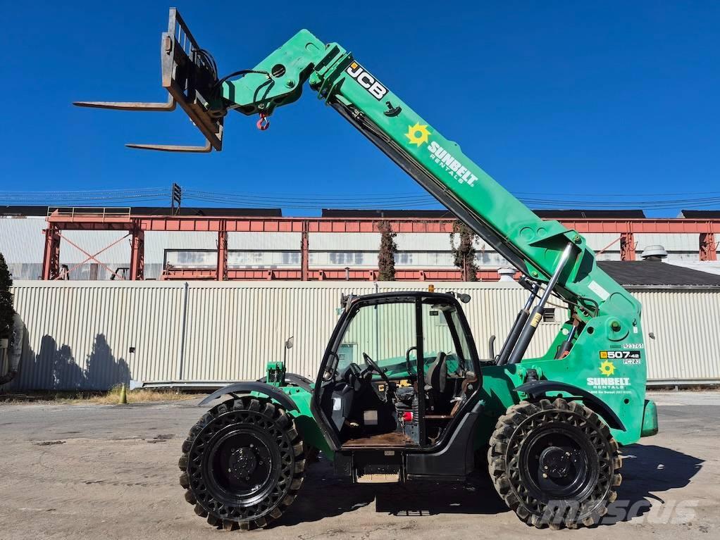 JCB 507-42 Teleskopiskie manipulatori