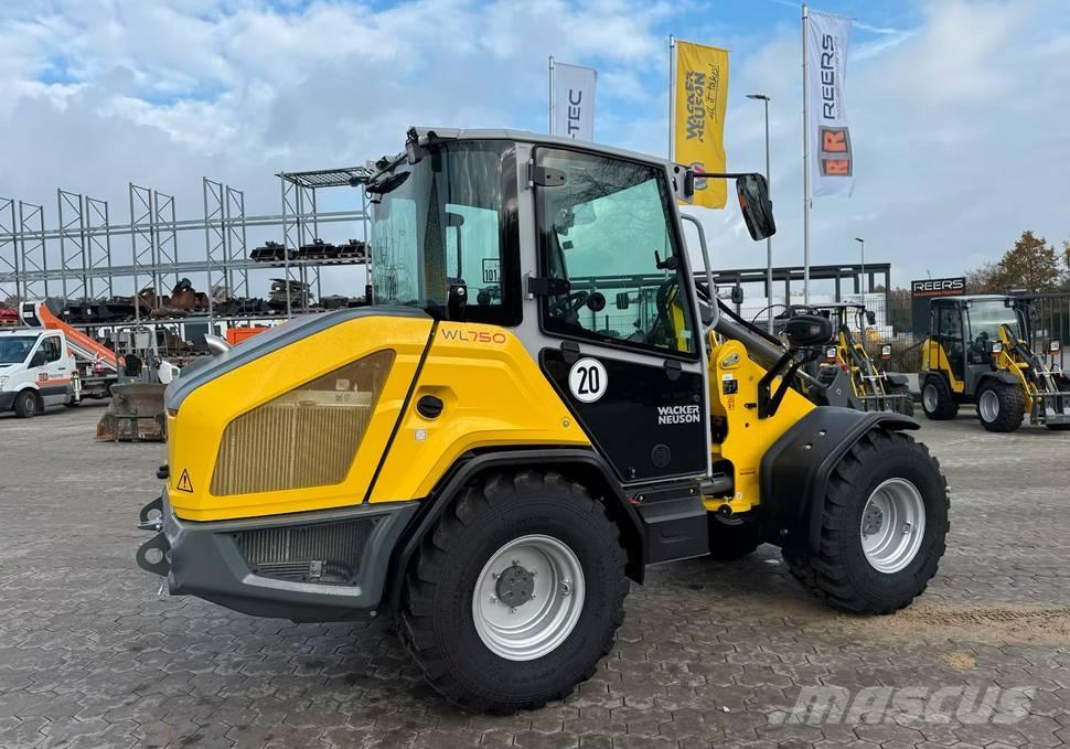Wacker Neuson WL 750 Iekrāvēji uz riteņiem