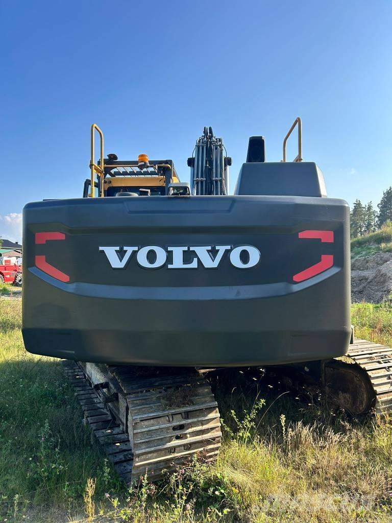 Volvo EC 220 E Kāpurķēžu ekskavatori