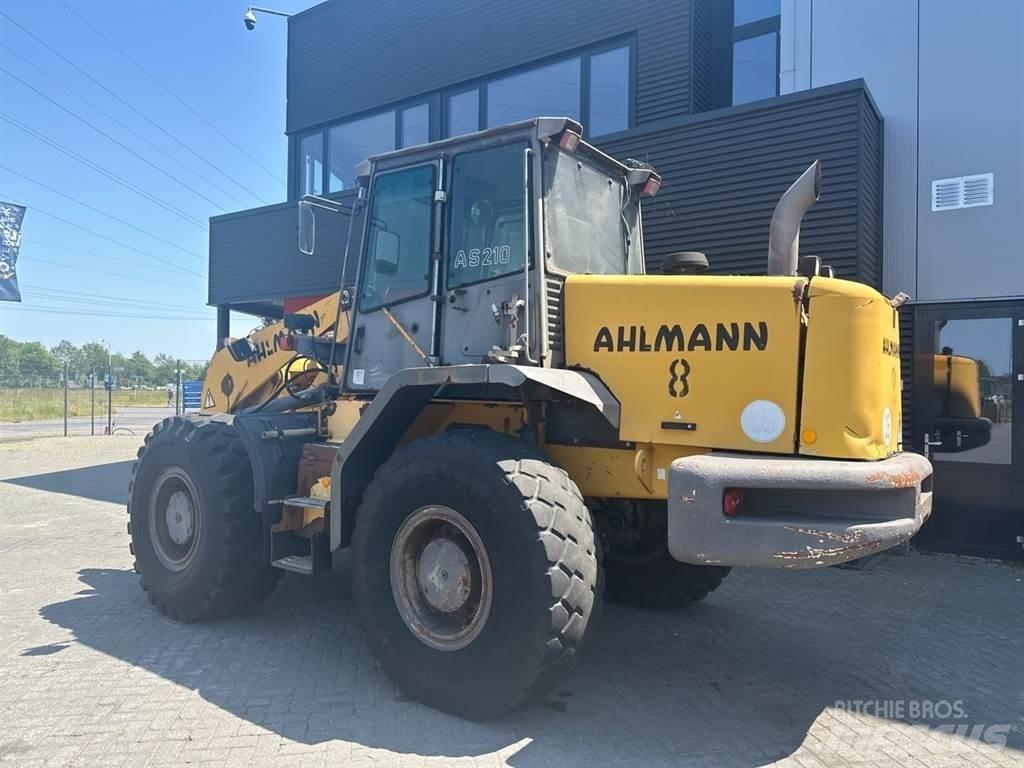 Ahlmann AZ 210 Iekrāvēji uz riteņiem