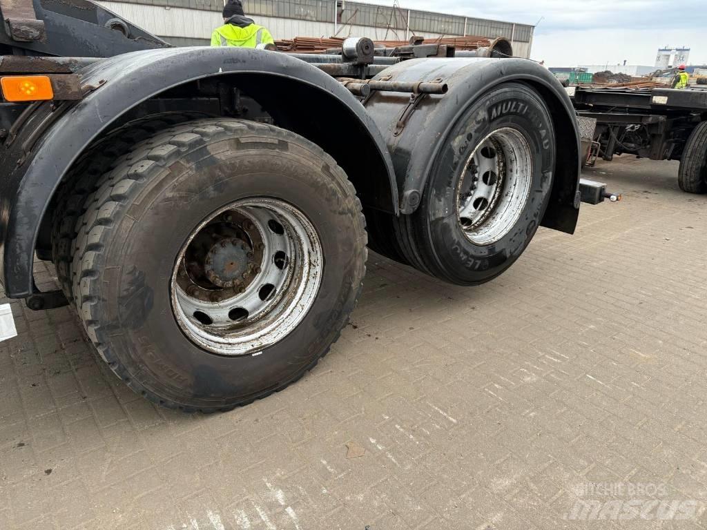 Volvo FH 12 420 Treileri ar āķi