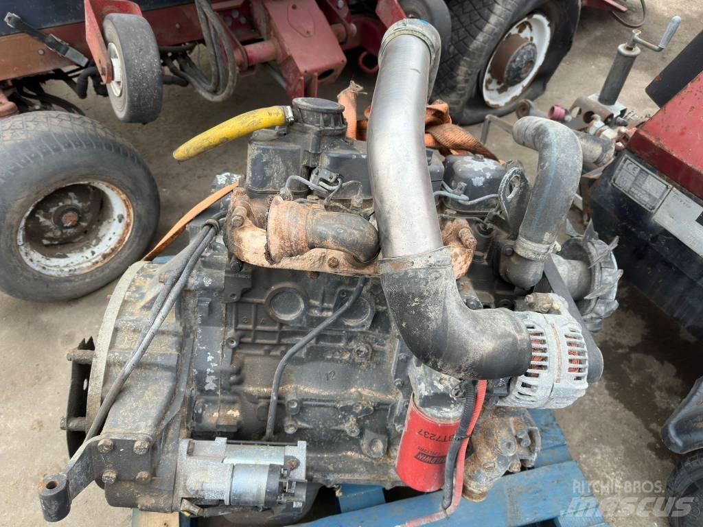 Iveco F4GE040A D653 Dzinēji