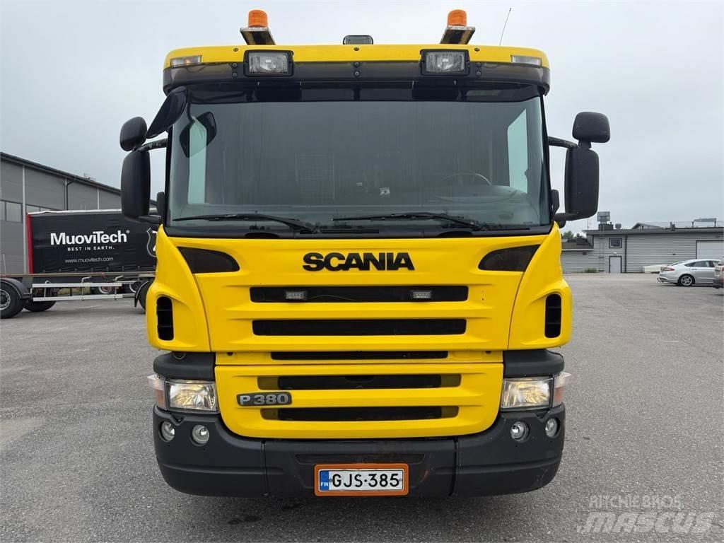Scania P380 6x2*4 Smagās mašīnas ar celtni