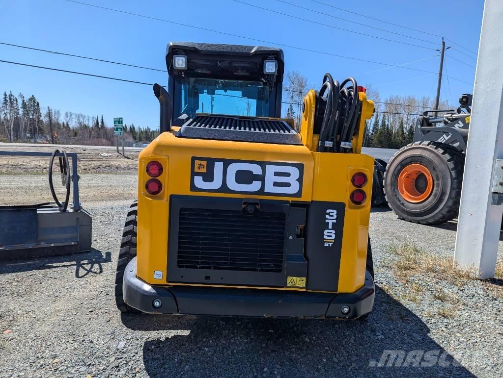 JCB 3TS-8T Lietoti riteņu kompaktiekrāvēji