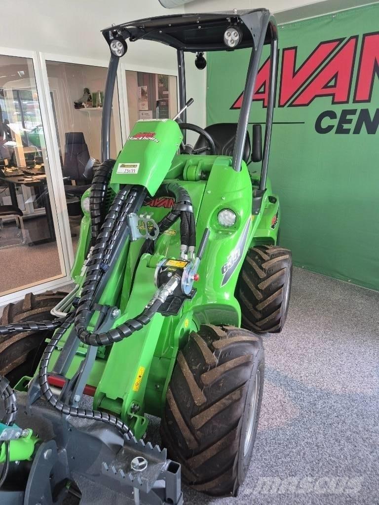 Avant 635 Lietoti riteņu kompaktiekrāvēji