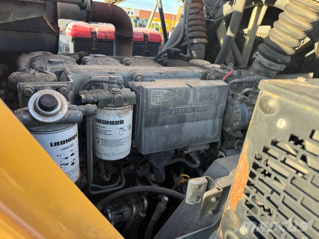 Liebherr L 556 Iekrāvēji uz riteņiem