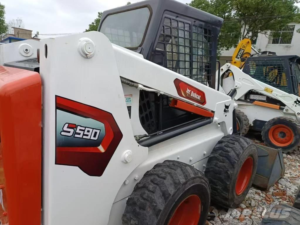 Bobcat S 590 Lietoti riteņu kompaktiekrāvēji