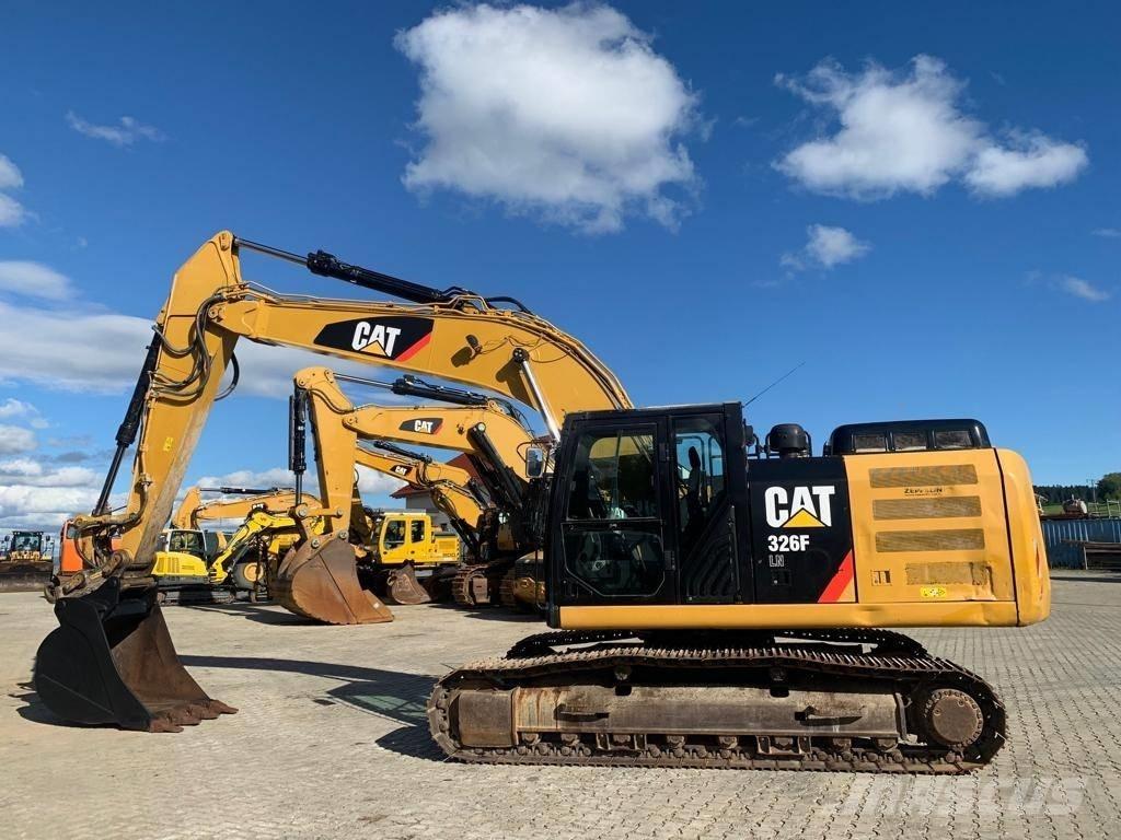 CAT 326FLN Kāpurķēžu ekskavatori